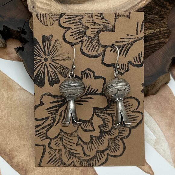 BUFFALO DANCER Taos Silver Mercury Dime Squash Blossom Dangle Earrings - Picture 1 of 3